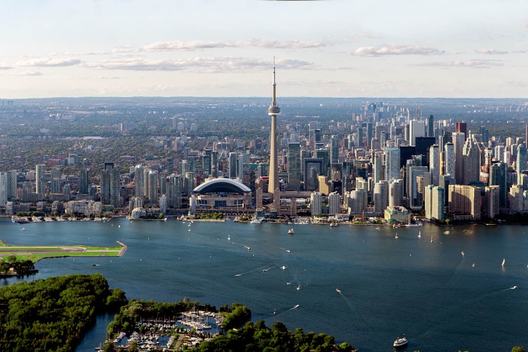 Costa Este Esencial Fin Toronto