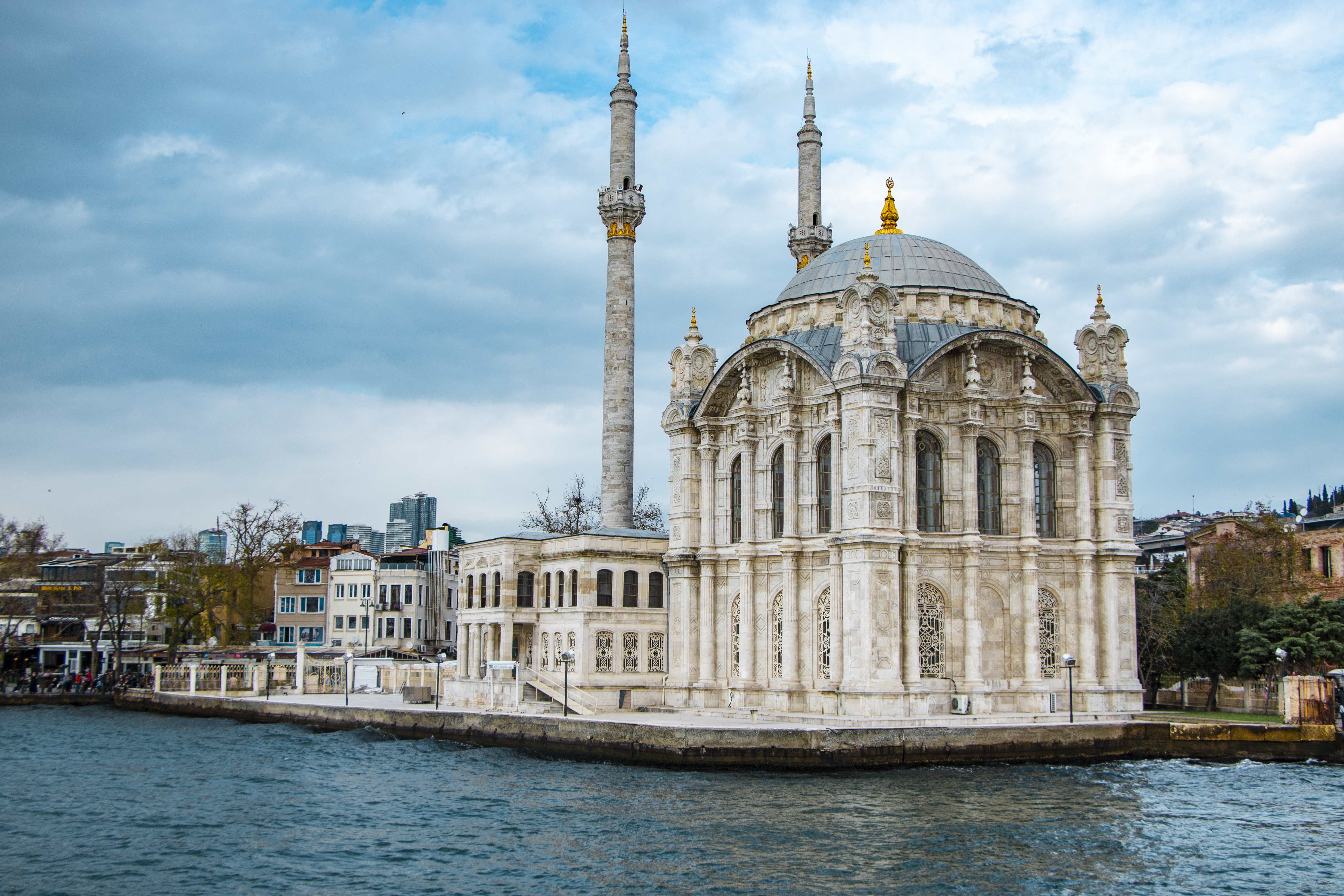 DE MADRID A PARIS CON LAS MARAVILLAS DE ESTAMBUL Y CAPADOCIA EN TREN