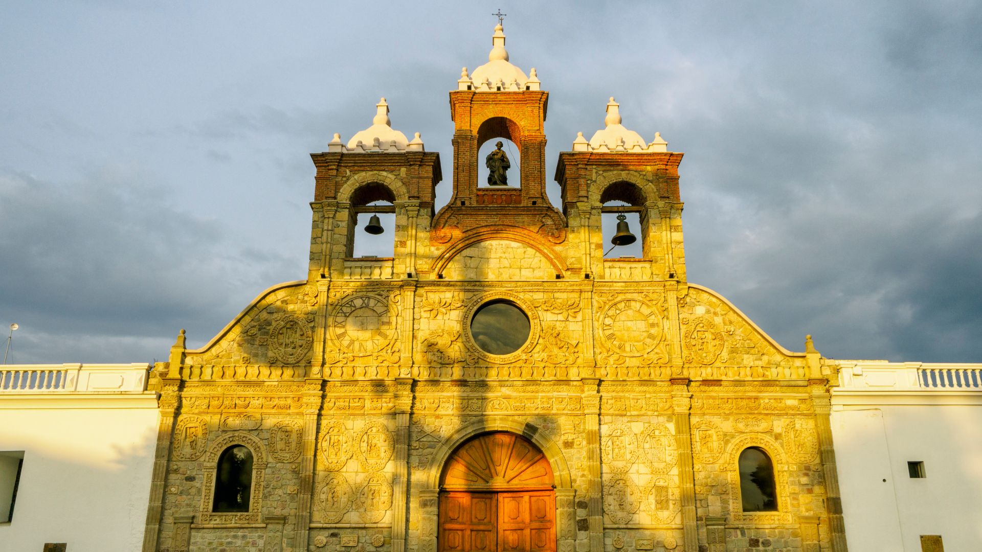 ECUADOR AL COMPLETO