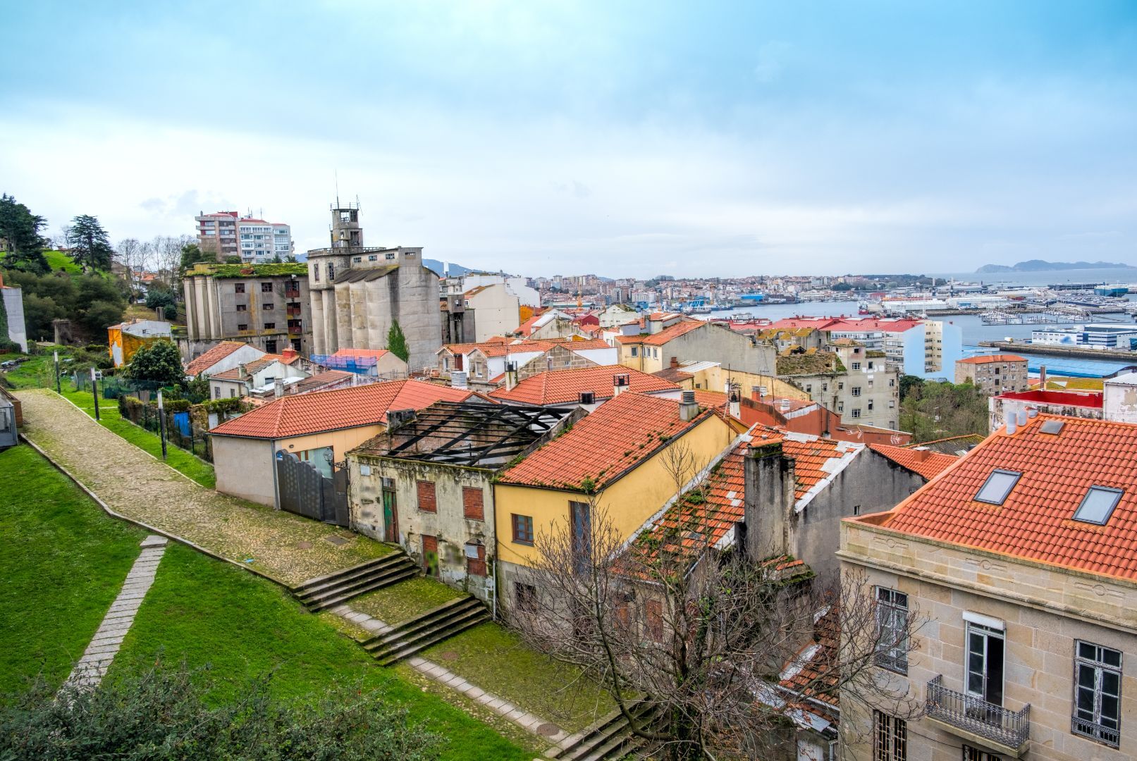 MADRID, CASTILLA, GALICIA & PORTUGAL (Opción 1)
